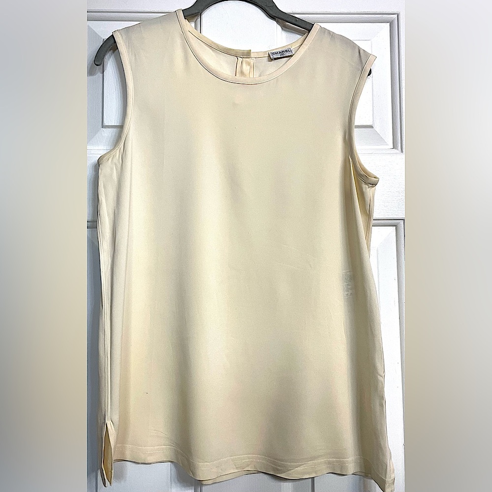 Authentic Chanel Ivory Silk Shell, Pearlescent Chanel… - Gem